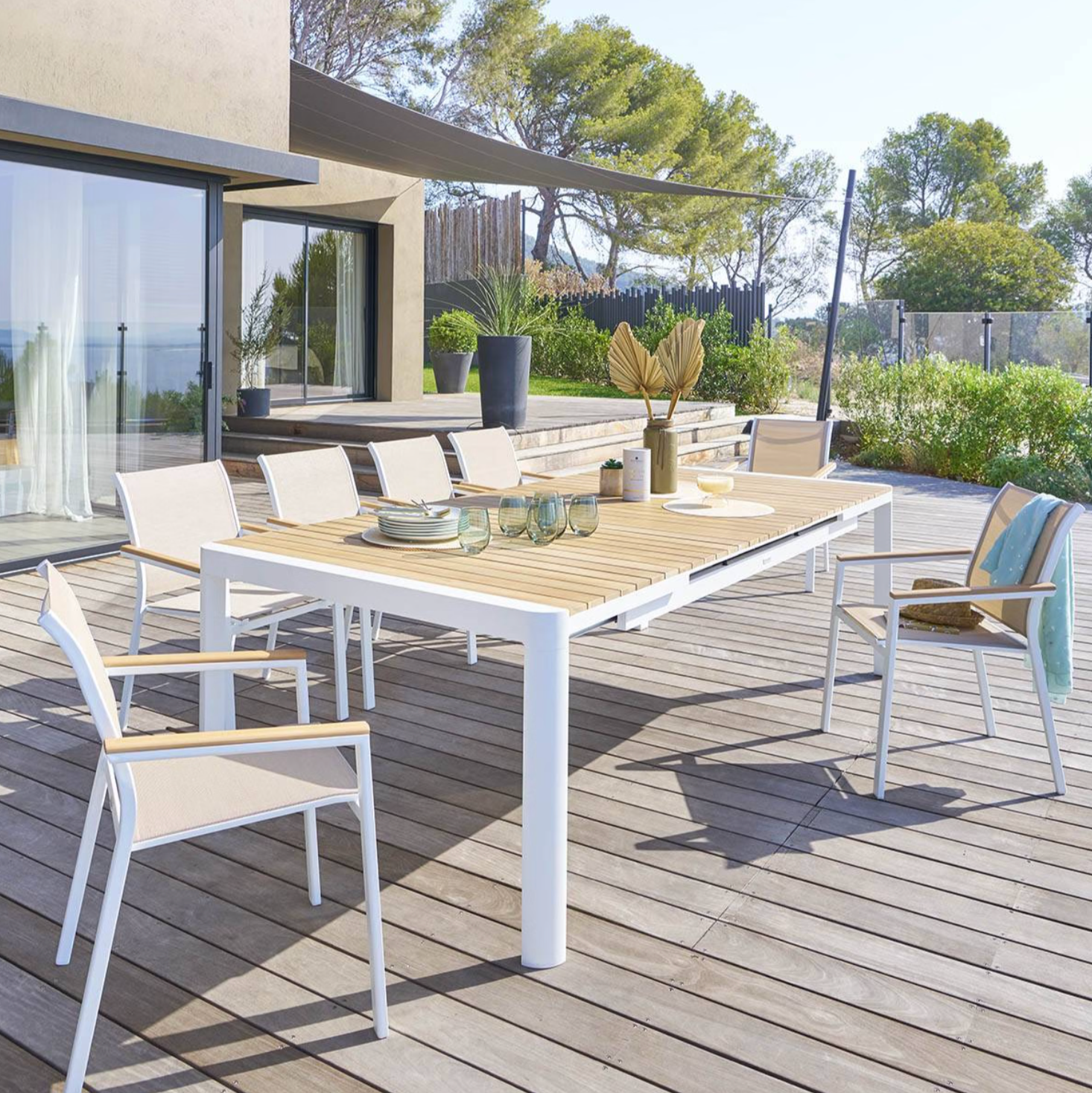 Table de jardin extensible PARADIZE Acacia & Blanc